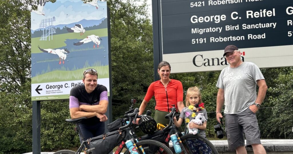 World Vegan Travel Wings of survival Timm and Leanna