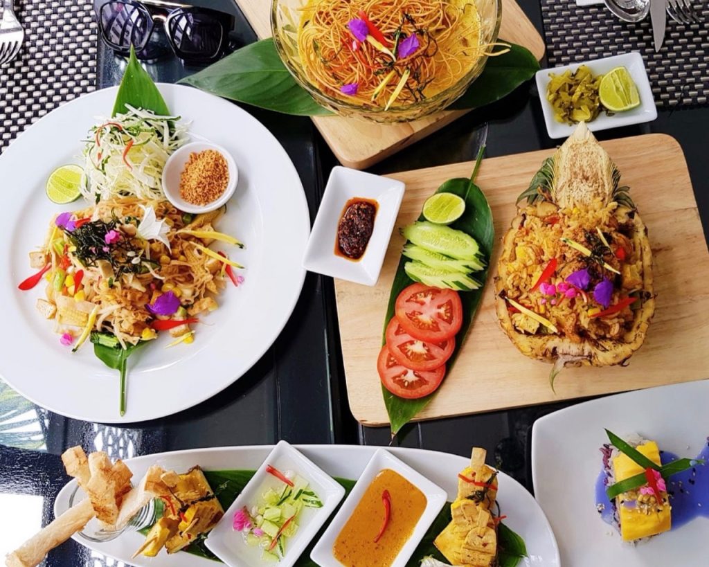 Moreganic Restaurant, fully vegan, featured dishes. 